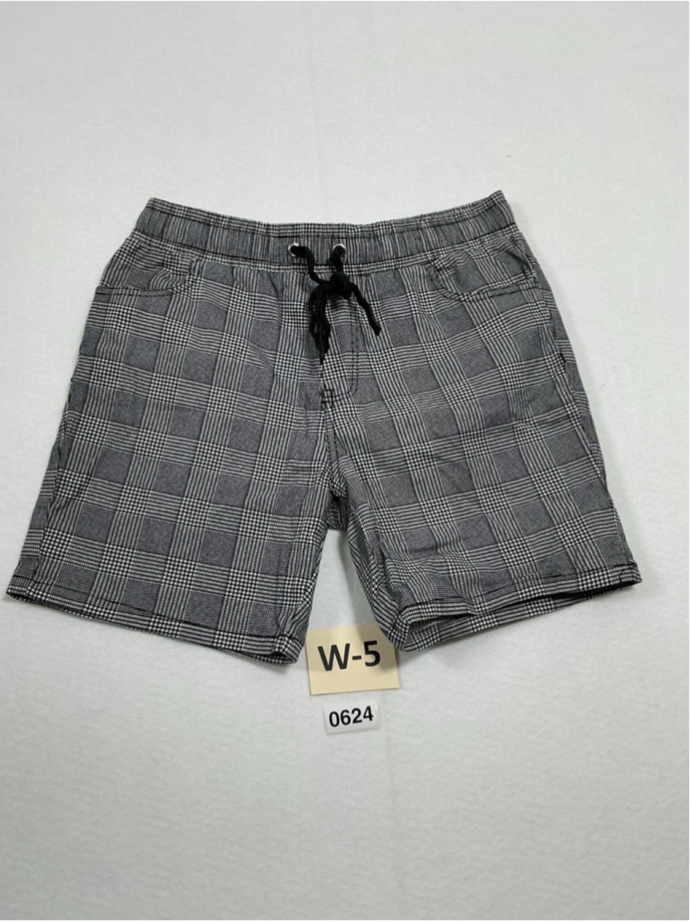 Men’s Raw Yarn Industries Stretch Twill Plaid Pullon Shorts Medium Black White